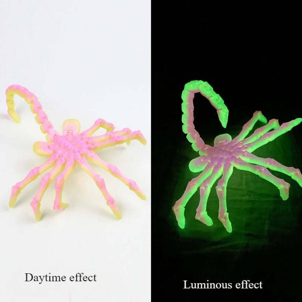 3D Printed Alien Facehugger Model | Fully Articulated Movie Prop | Collectible Figurine | Sci-Fi Horror Decor