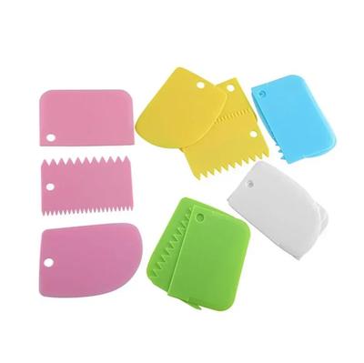 Kuchencreme Schaber, Teigschneider, Unregelmäßige Zähne Kante DIY Glätter, 3 Stück/Lot Teig Kuchenschneider Slicer Spatel
