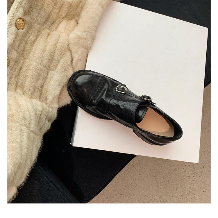 

Строго отобранная лошадиная кожа материнского винограда, усадочный узор, круглый носок, толстый каблук, маленькие кожаные туфли, британский стиль, эффект увеличения роста, лоферы женские 35