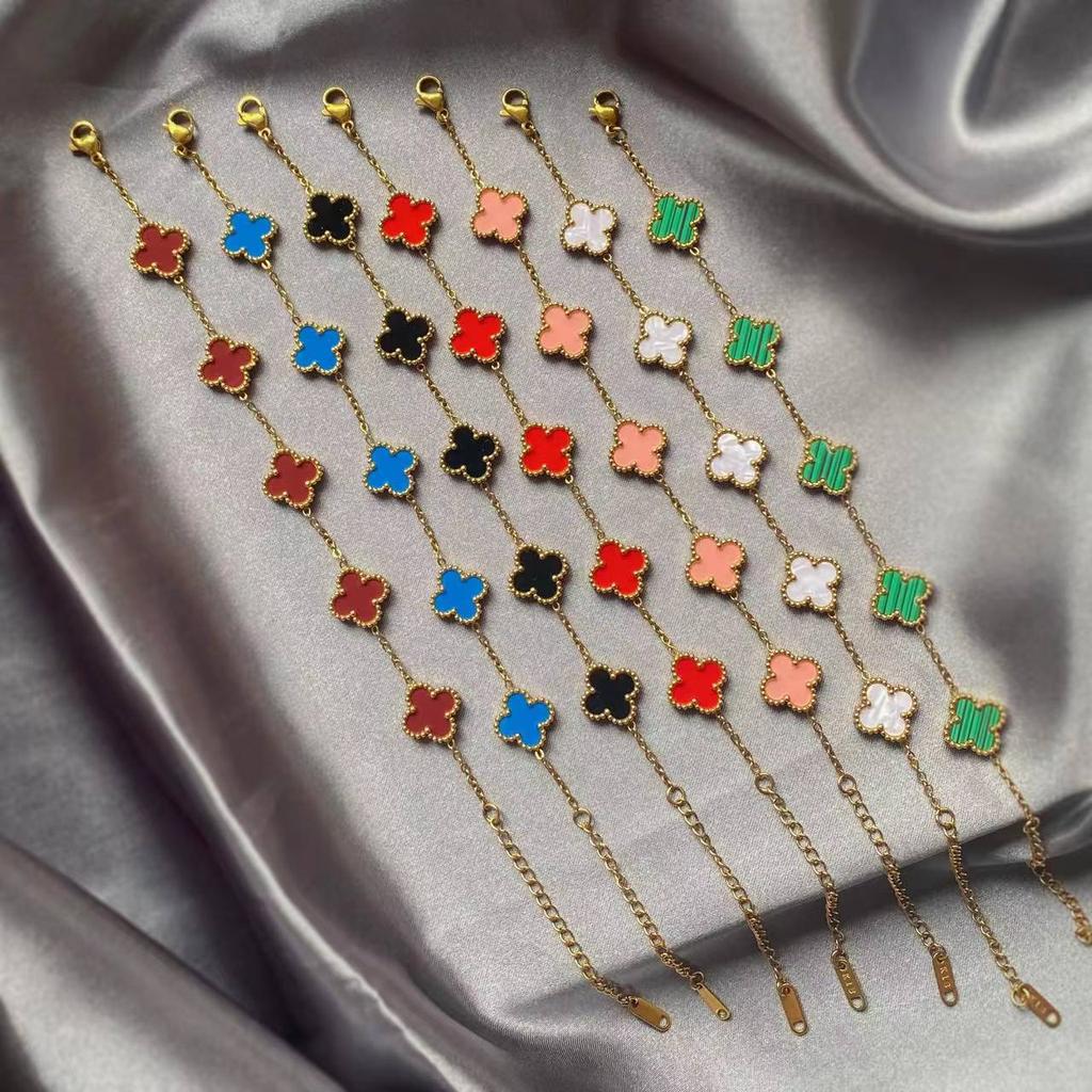 13MM Nuovo Quadrifoglio Bicolore Madreperla Acciaio Titanio Placcatura 18K Non Scolorisce Quadrifoglio Cinque Fiori Bracciale