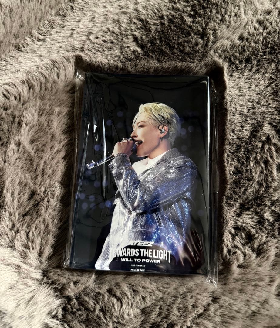 

[USED] ATEEZ Acrylic Block Hongjoong