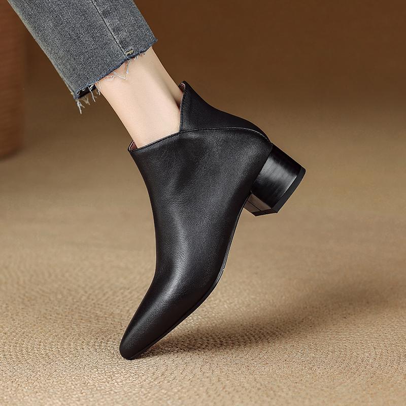 Fashion 2025 New Autumn Women Boots Genuine Leather Women Shoes Pointed Toe Chunky Heel Shoes Modern Ankle Boots Concise Chelsea Boots