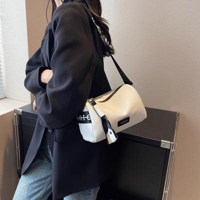 French Niche Design Bag Women's Bag 2025 New Autumn Soft Leather Shoulder Messenger Bag Versatile Casual Pillow Bag