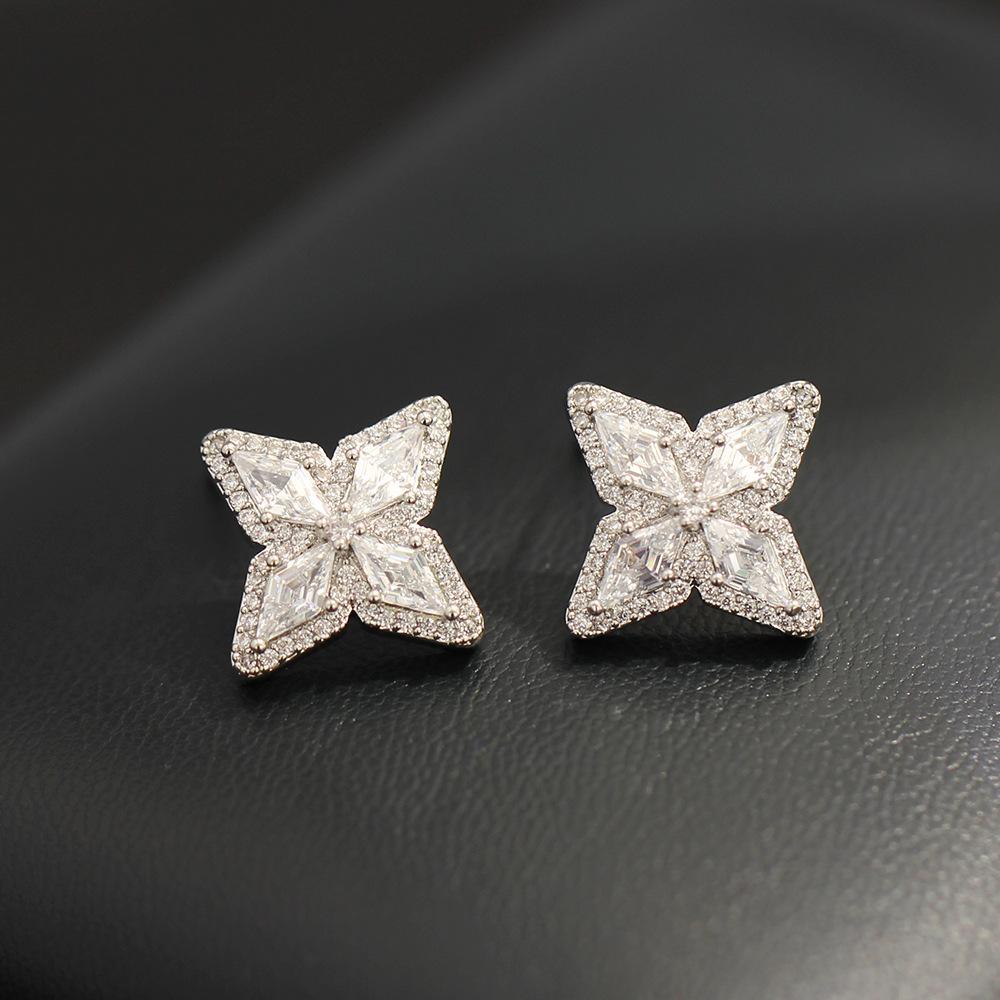 Super Sparkling Zircon Star Stud Earrings for Women's Light Luxury High-end Earrings, Super Fairy, Beautiful, Good-looking Temperament, Atmospheric Ea