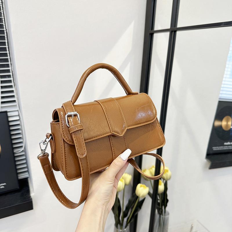 2025 summer simple small square bag women's Korean version fashion shoulder bag foreign style niche light luxury messenger handbag