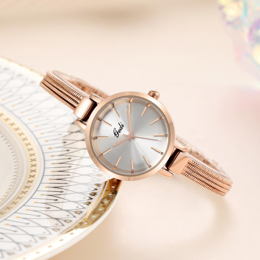 Simple And High-Value Creative Small Plate With Quartz Waterproof Women'S Student Niche Stainless Steel Watch