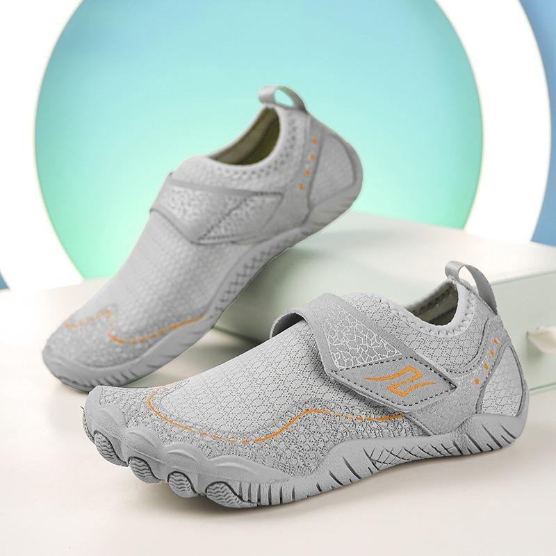Children's creek shoes swimming quick-drying wading shoes water park rafting sports anti-cut foot non-slip beach shoes