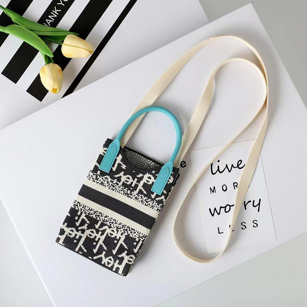 Small Crossbody Purse for Women Cellphone Mini Purse Women's Purse With Shoulder Strap Knitted Crossbody Purse Bag Crochet Handbag Purse Knit Satchel