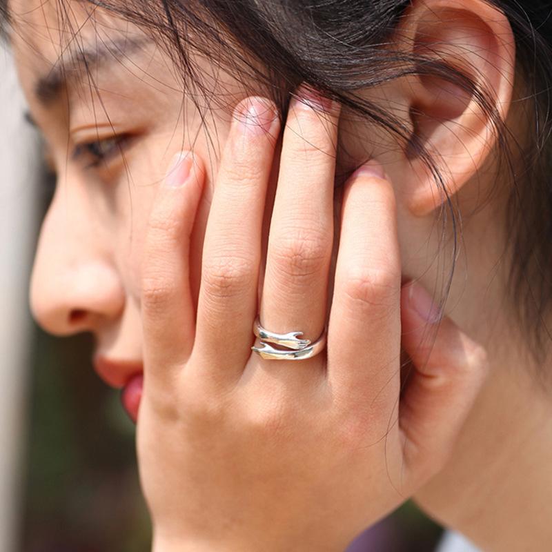 Sølvfarge Klem Varme og Kjærlighet Hånd Justerbar Ring for Kvinner Festsmykker Hans store Loving Hugs Ring