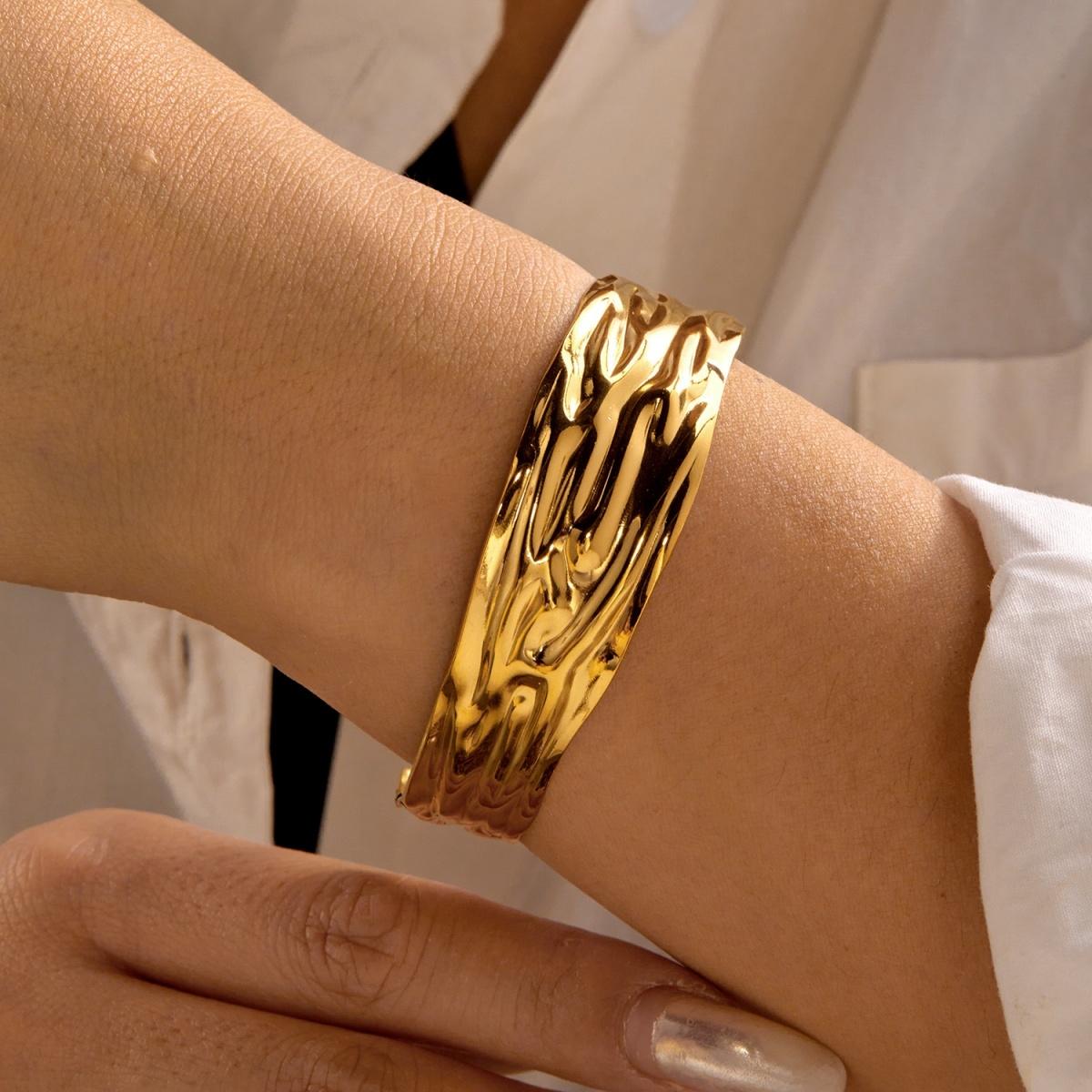 Stainless Steel Hollow Rose Flower Coral Wave Wide Cuff Bracelets For Women Men Punk Vintage Floral Open Bangle Summer Zircon
