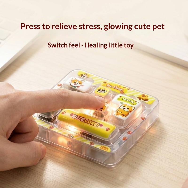 7 Grid Keycap Clicker Anti Stress Fidget Keyboard Keychain Decompression Button Hand Relax Party Favor Gift