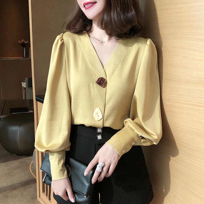Shirt Women's Design Sense Niche 1116 New Retro Hong Kong Flavor V-neck Early Autumn Top Light and Ripe Lantern Sleeves