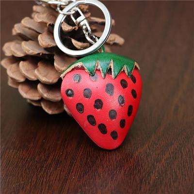 First Layer Cowhide Creative Small Strawberry Car Keychain Bag Pendant Mini Cute Fruit Cowhide Bag Accessories