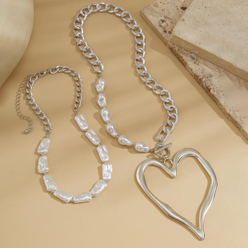 Sweet Cool Girls Big Love Heart Beaded Necklace for Women Exaggerated Multi-layered Baroque Imitation Pearls Necklace Jewelry