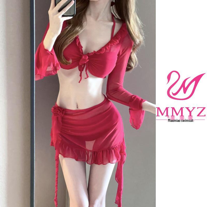 

New Red Women s Swimsuit: Four-Piece Bikini Set, Sexy, Slimming, High-End Style S (80-95 jin)