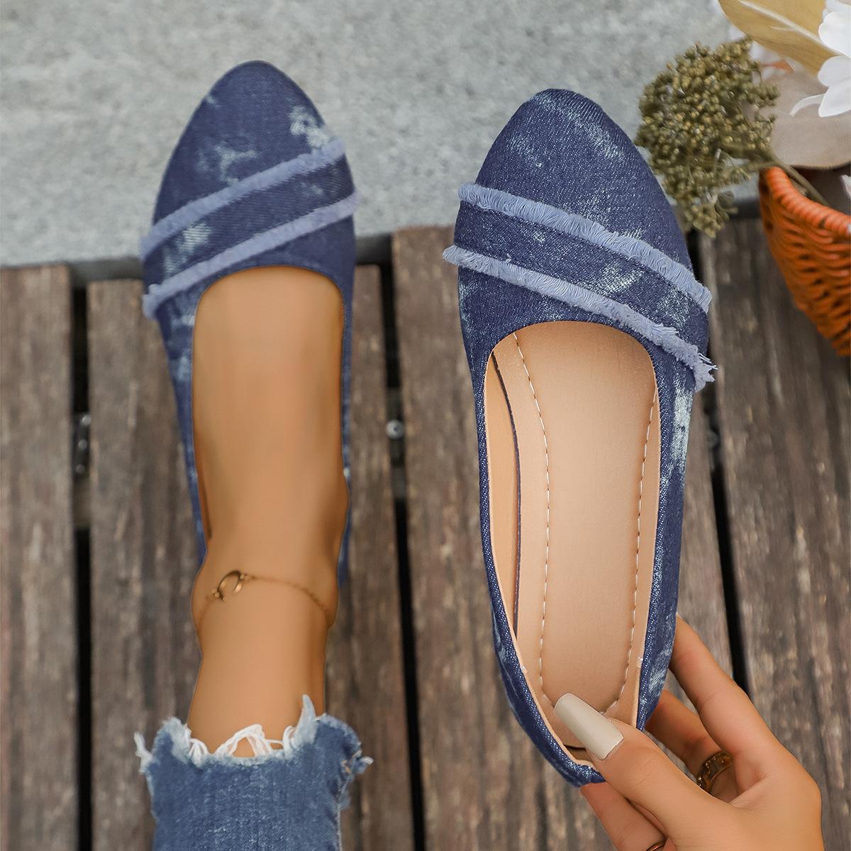 

Single Shoe Spring and Summer New One Foot Pedal Flat Pointed Shallow Single Shoe Fashion Comfortable Single Shoe Women 43 джинсовий синього кольору