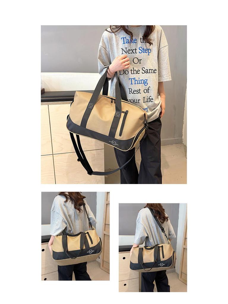 Water-Resistant Unisex Travel Duffle: Large Capacity, Lightweight Gym Bag