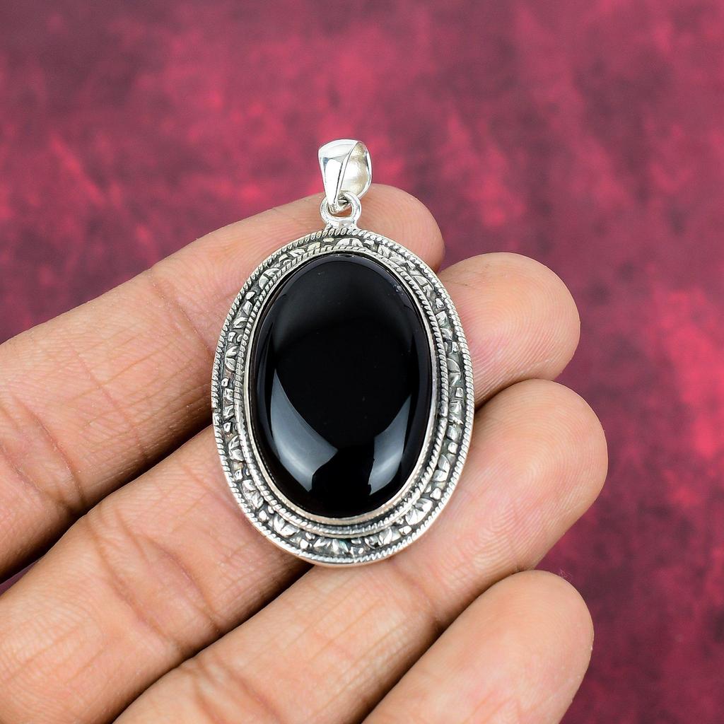 Šperky z černého Onyxu, Přívěsek z masivního stříbra 925 Ručně vyráběné šperky z drahých kamenů, Dárky pro manželku Zcela nový přívěsek