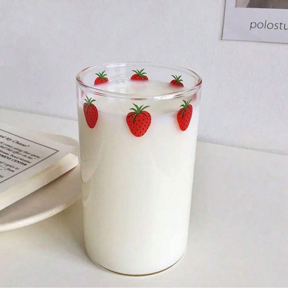 300ml Strawberry Cute Glass Cup With Straw Creative Transparent Water Cup Student Milk Heat Resistant Glass