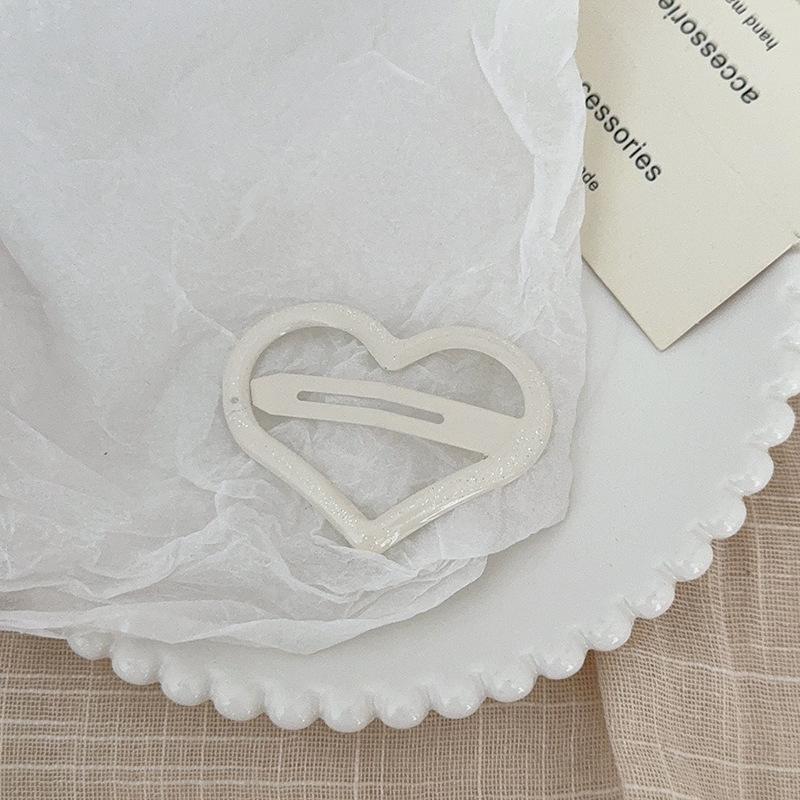 Colorful Y2K Star Hair Clip for Baby & Women - Decorative Side Bangs & BB Clip Hair Accessory