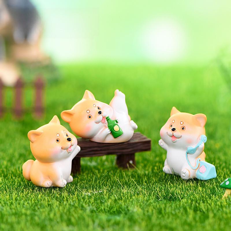 Dog Puppy Akita Resin Mini Figurine Micro Landscape Model Car Home Decor Gift