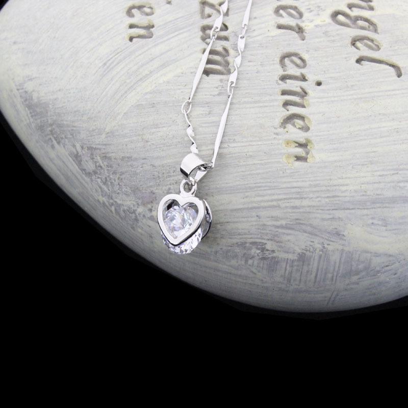 Crystal Zirconia Peach Heart Love Necklace Clavicle Sweater Chain for Women