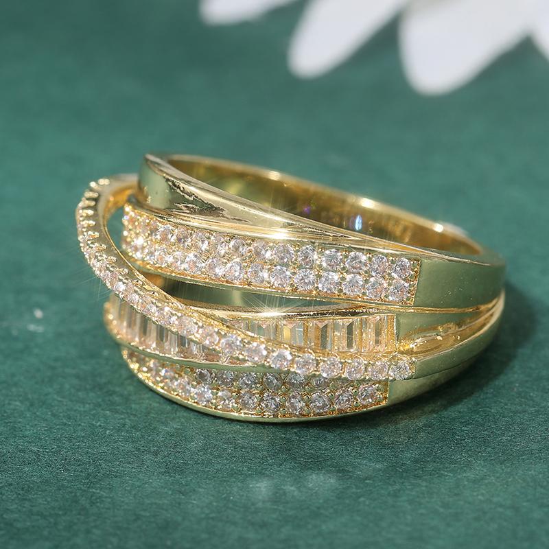 Luxury Gold Color Surround Inlaid White CZ Women's Ring Geometry Daily Wear Party Jewelry