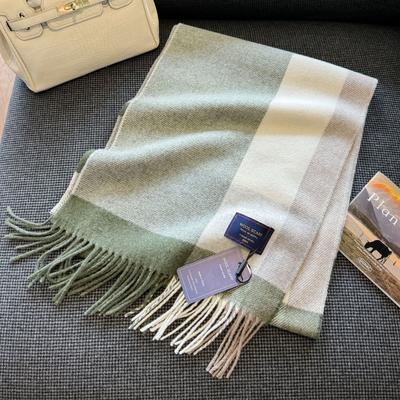 New Wool Blended Scarf for Women British Versatile Plaid Scarf for Couples Warm and Thickened Tassel Shawl