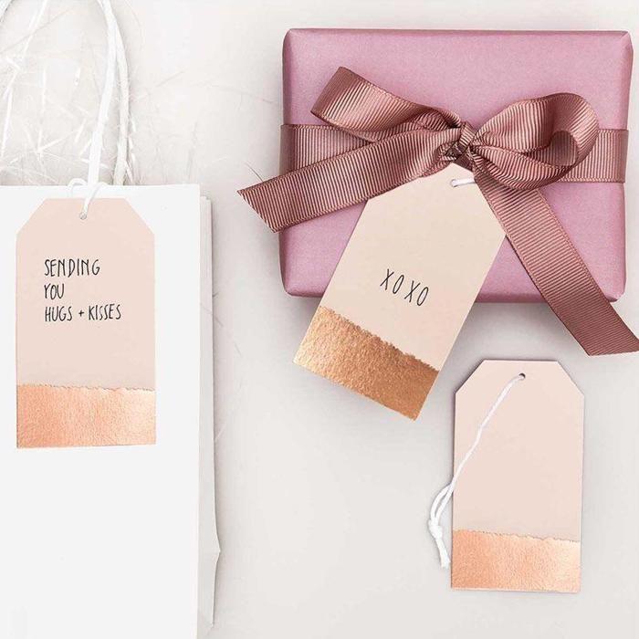 Étiquettes à suspendre - RICO DESIGN - 24 dorées et roses - Personnalisables - Mixte - Dimensions non spécifiées