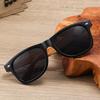 Spot Klassische Sonnenbrille Herren- und Damen-Sonnenbrille Retro Meter Nagel Sonnenbrille Imitation Holz Bügel.