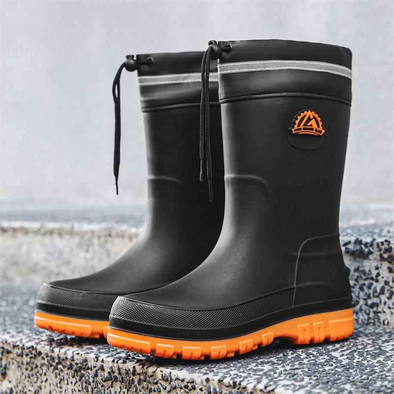 Fashion Men Rain Boots Outdoor Waterproof Rubber Boots Mid-calf Rubber Galoshes Winter Plush Warm Rain Boots Non Slip Men Fishing Shoes