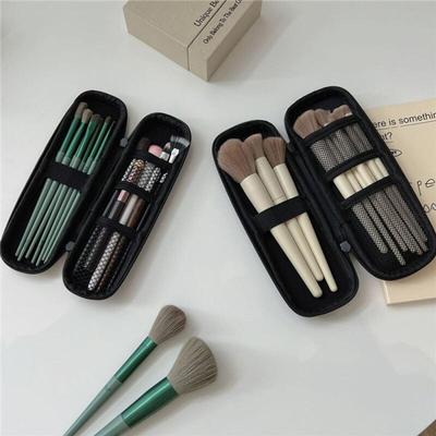 1 X Portable Makeup Brush Case (Small)