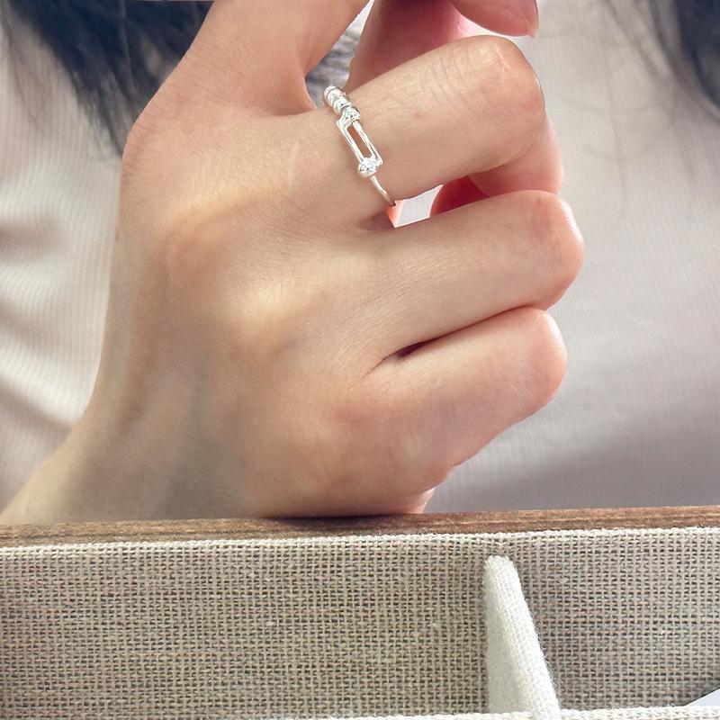 925 Sterlingsilber Perlenring - Elegantes und vielseitiges Damen-Zeigefinger-Accessoire (Helles Silber, Stil J5132)