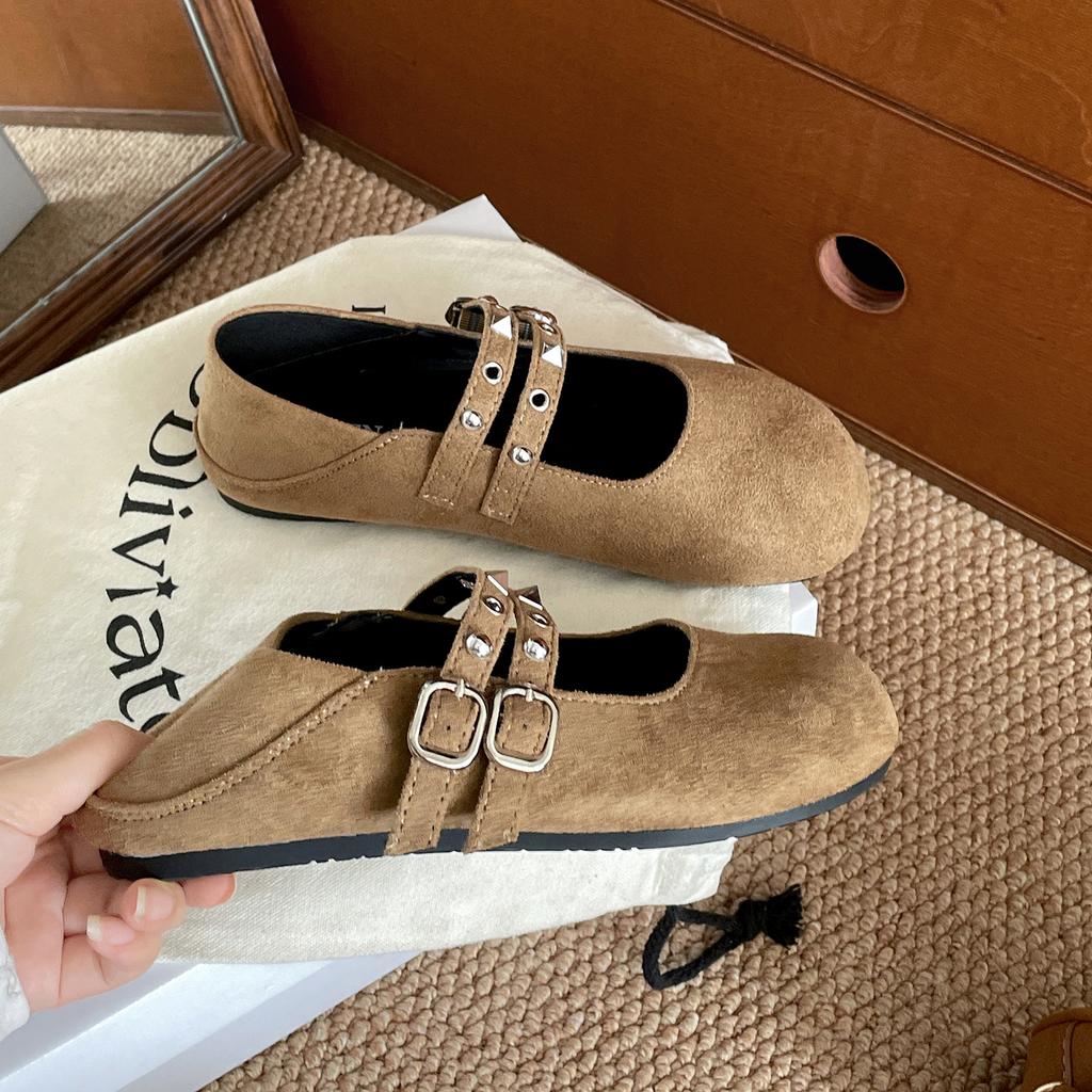 Queen Fan retro versatile flat-bottomed shallow mouth single shoes women's 2025 new autumn skirt soft-soled Mary Jane shoes
