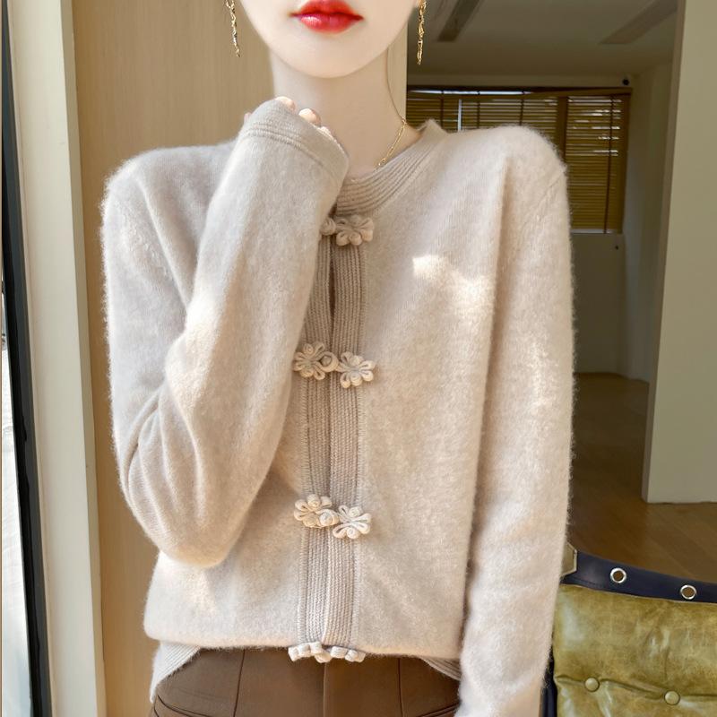 Industry Embroidered Button Round Neck Sweater for Women In Autumn and Winter Style Fashionable and Versatile Knitted Cardigan Temperament Jacket