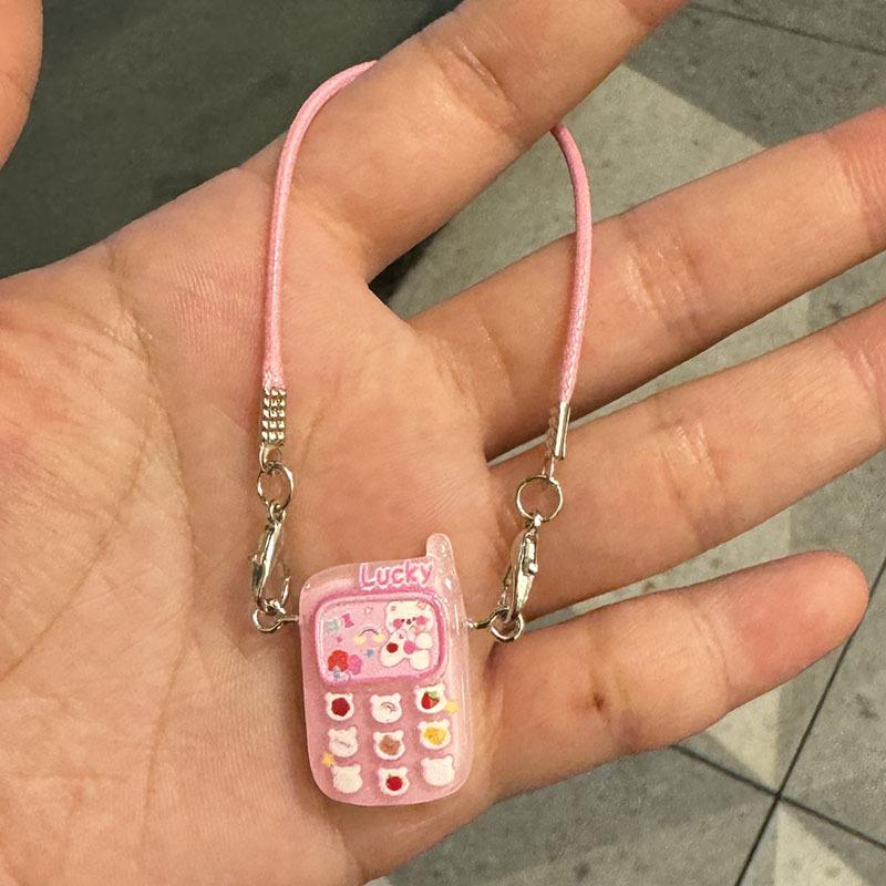 1PC Mini Phone Pendant for 17cm Doll Mini Pendant Model Cartoon Cute Little Ornament for Cartoon Pendant Sweet Couple Gift