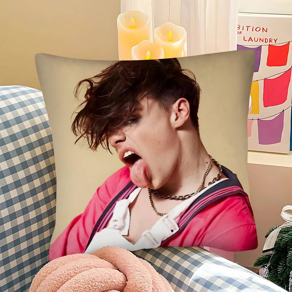 pc Popular YYungblud Singer Pillow Case Fashion Square Pillowcase Bedroom Sofa Room Ins Decoration Leisure