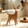 Nordischer Stil Tierfigur 3D-gedruckte Rentierfigur, Gestreifte Hirschskulptur für Weihnachts-Heimdekoration Schreibtischornament, Minimalistische Statue Wohn