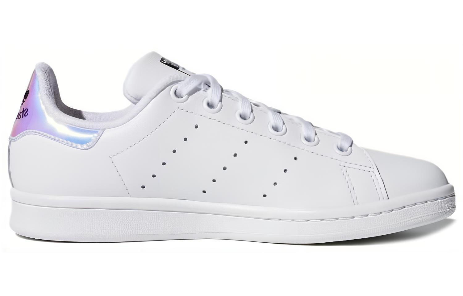 Adidas Boys White Originals Stan Smith J Slip Resistant, Abrasion Resistant, Breathable Low Top Kids' Skateboarding Shoes Aq6272 Cm