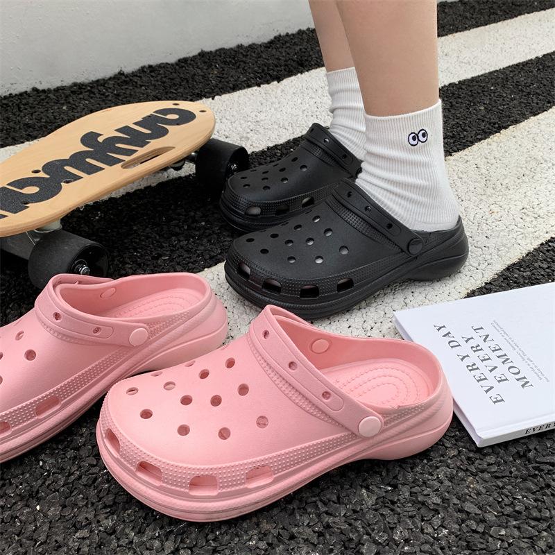Thick-soled hole shoes women wear outside in summer muffin bottom bag head half drag non-slip fashion heightening beach cool slippers