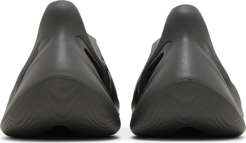 adidas Originals Yeezy Foam Runner 'Carbon' IG5349 Unisex