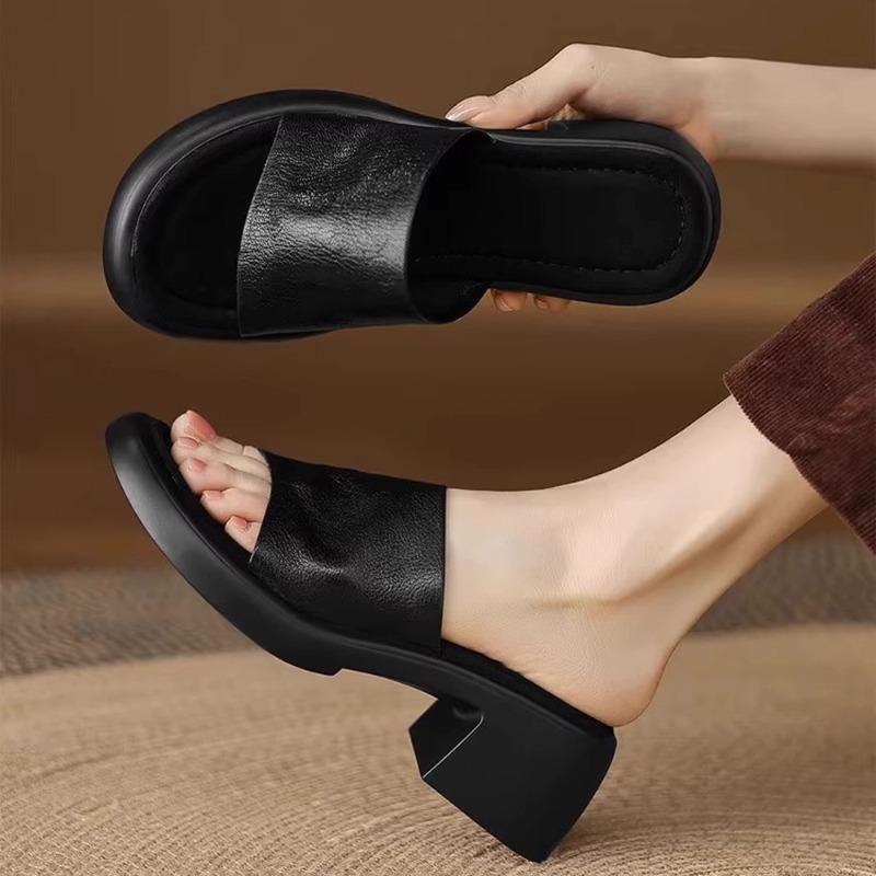 

Fashion Vintage Peep Toe Sandals and Slippers Women Block Heel Flip Flops Summer Outside Wear Platform High Heel Slippers Beach Shoes 40