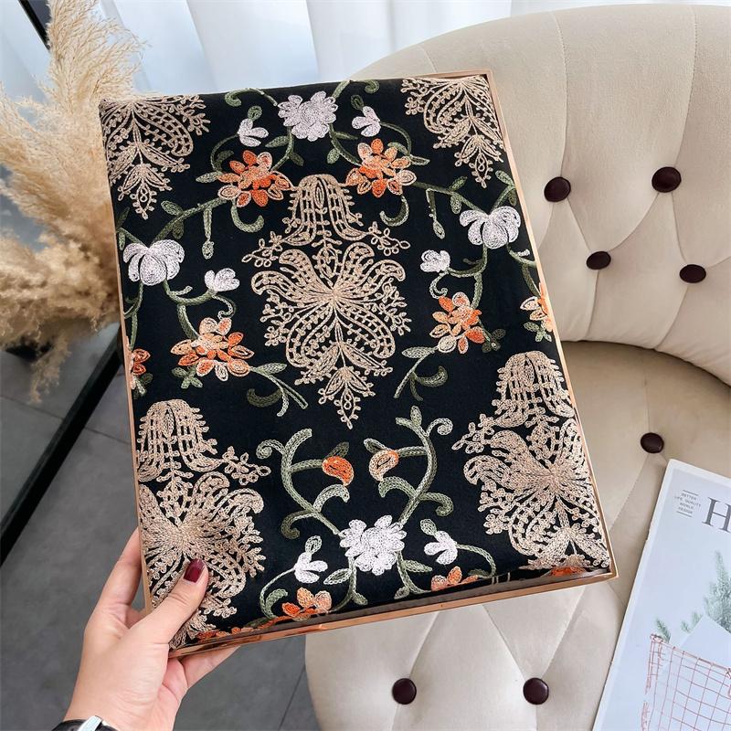 Luxury Thick Warm Shawl Winter Paisley Pashmina Blanket Poncho Stoles Print Cashmere Scarf Women Travel Wraps Bufanda Female