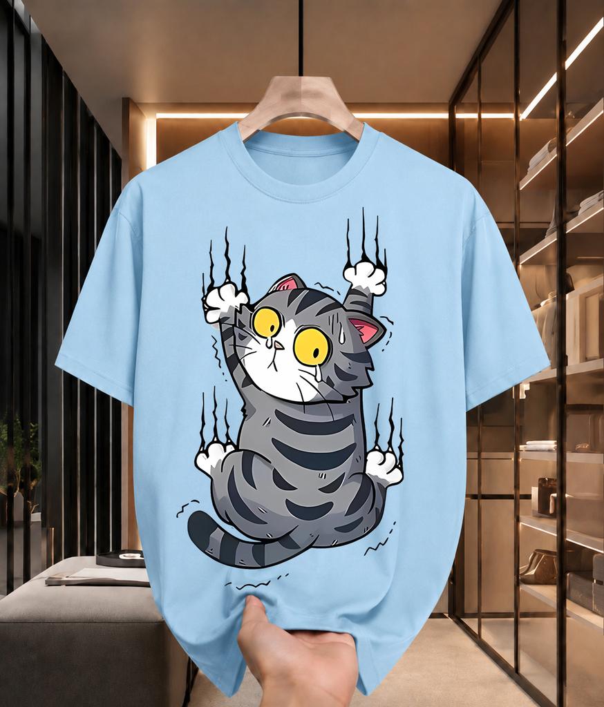 2026 New Arrival Pure Cotton Tshirt Cartoon Scared Tabby Cat Scratching Cloth Print Crew Neck Unisex Casual Short Sleeve