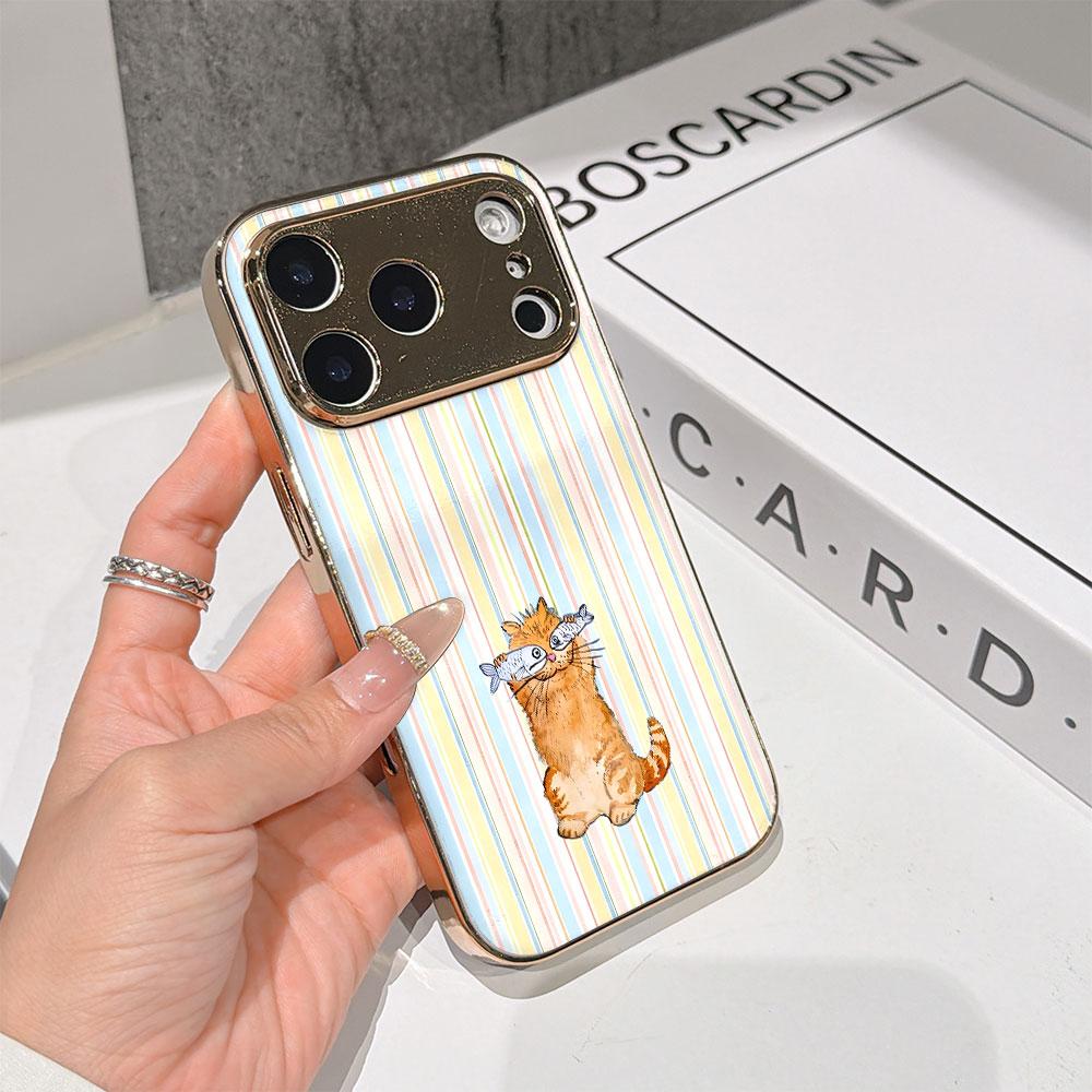 Lucky Start Phone Case For iPhone 17 16 15 14 13 12 11 Pro Max 16E Gold Electroplated glass shell Cat with Fish Cover