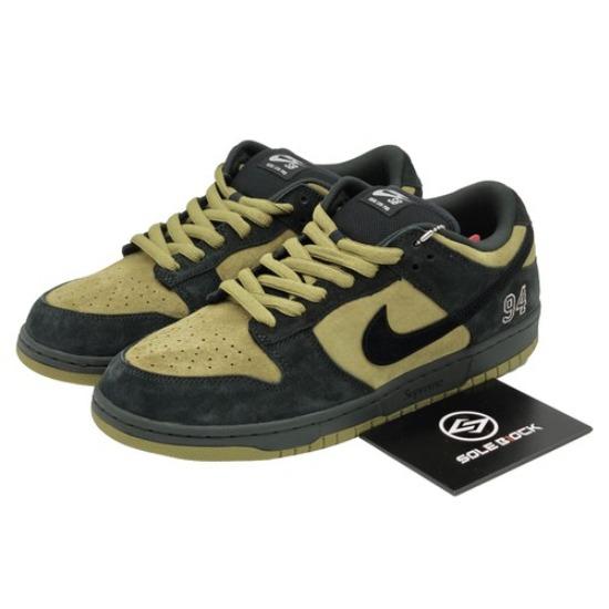 

Supreme × Nike SB Dunk Low Camper Green HQ8487-300 Мужской размер EU 40 зелёный