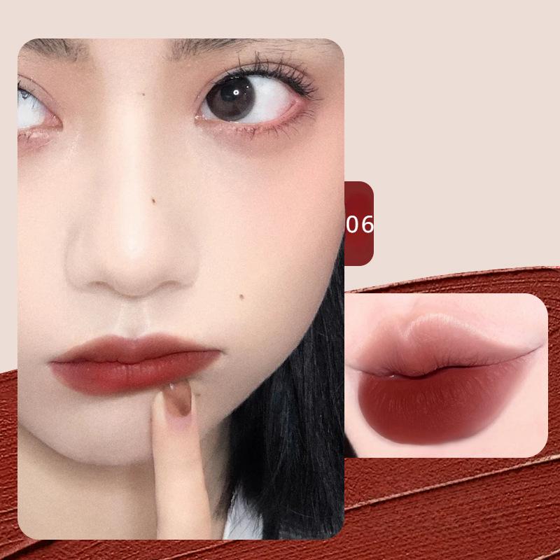 HEY.YUE Air Soft Matte Velvet Whitening Rtěnka je přirozeně nelepivá a není snadné ji přilnout k bahnu na rty