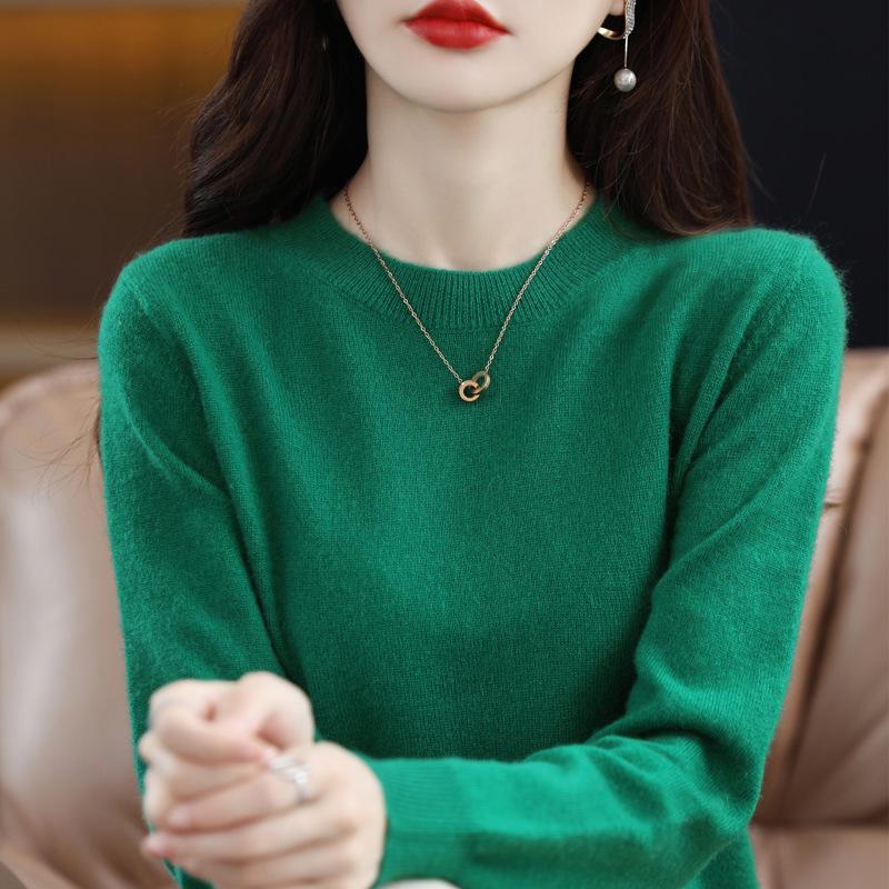 Women's Long Sleeve Round Neck Pullover: Stylish, Versatile, Light Knitwear for Autumn and Winter
