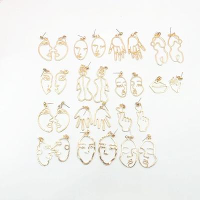 Minimalistische Goldene Gesichtssilhouette Ohrstecker für Damen, Europäischer Künstlerischer Trendiger Umriss Schmuck