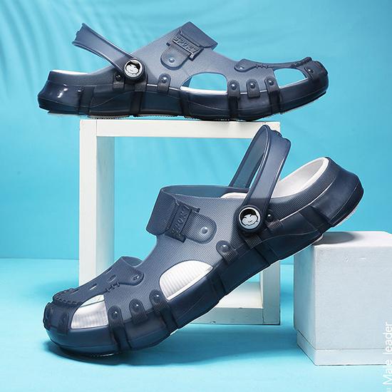 Cave Shoes for Men, Sandals for Summer Fashion, Breathable Beach Shoes for Outdoor Wear, Dual-purpose Sandals with Men's Toe Caps, Slippers